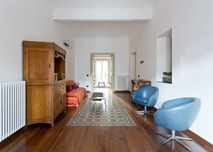 Dante Vintage Apartment