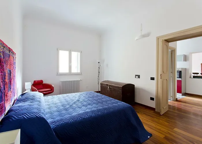 Dante Vintage Apartment